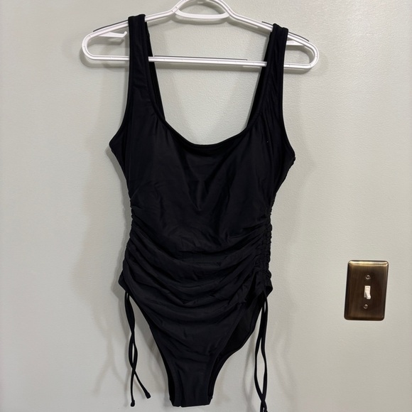 J.crew black cinched rouched one piece swimsuit size 18 - Picture 1 of 9